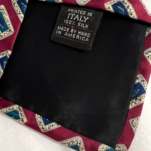 Vintage Ferrell Reed  silk tie  
Handmade in USA - Picture 2 of 3